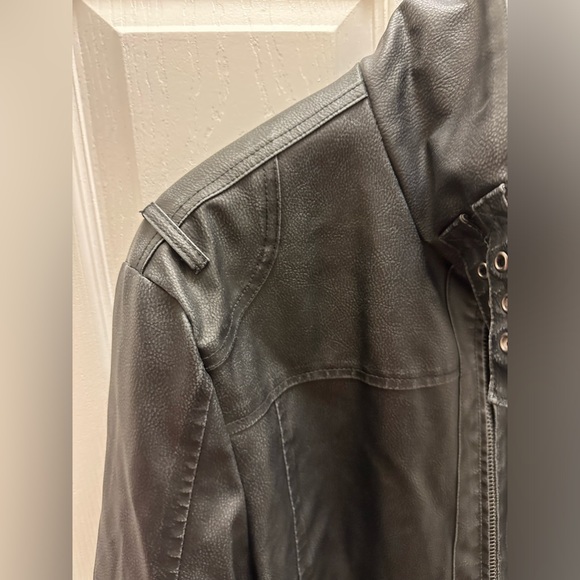 INC Men’s Faux Leather Bomber Jacket - Large - Picture 6 of 14